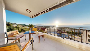 Luxus App RUBIN mit Traumblick Pool Balkon